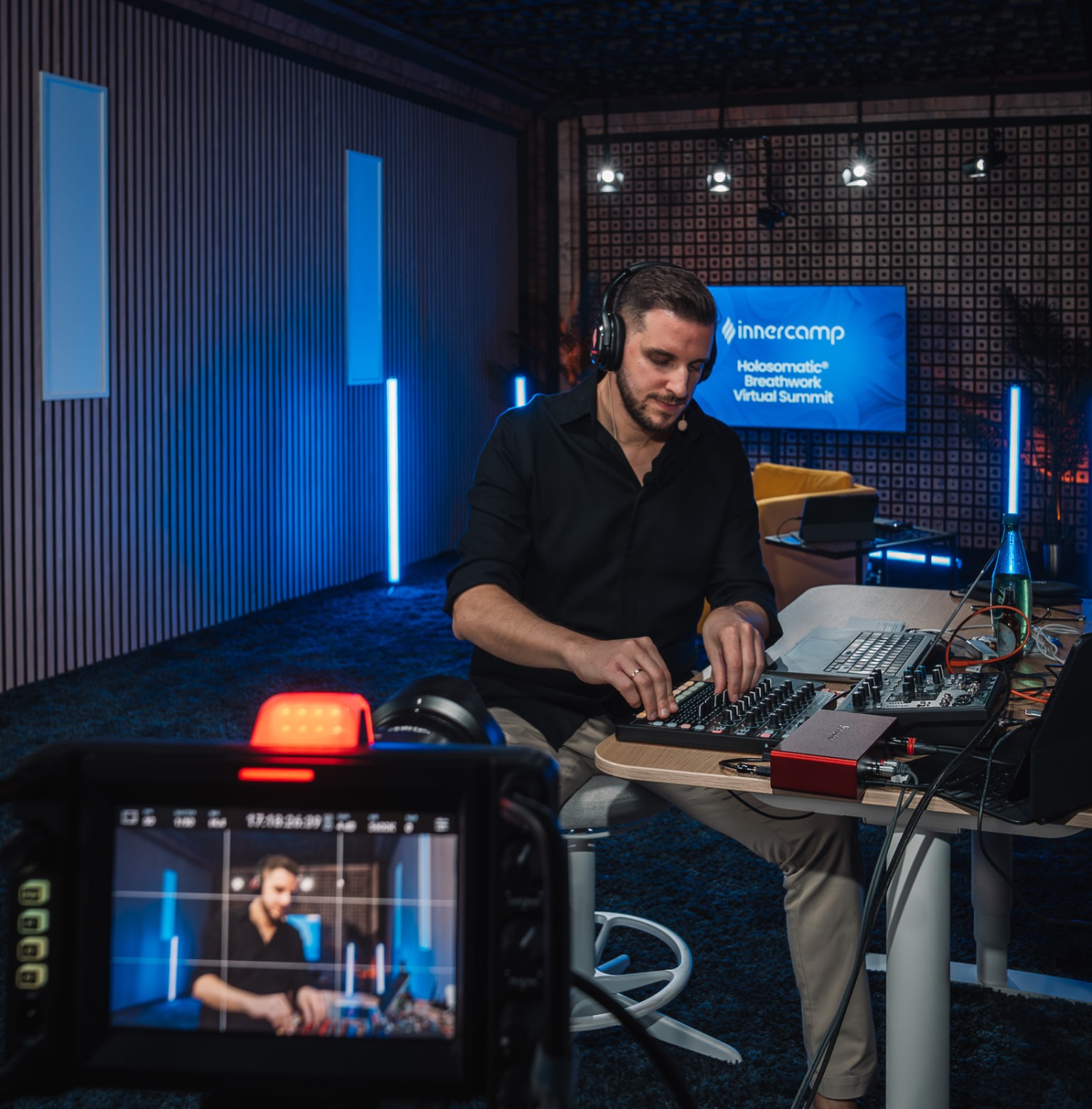 Alexis Alcalá mixing sound live from the InnerCamp studio during a Holosomatic® online session
